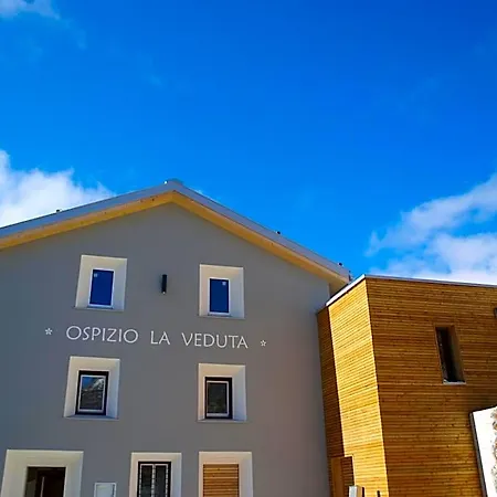 Ospizio La Veduta Hotel *